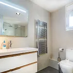 Beachstyle Penthouse By Hello Homes Σίτζες