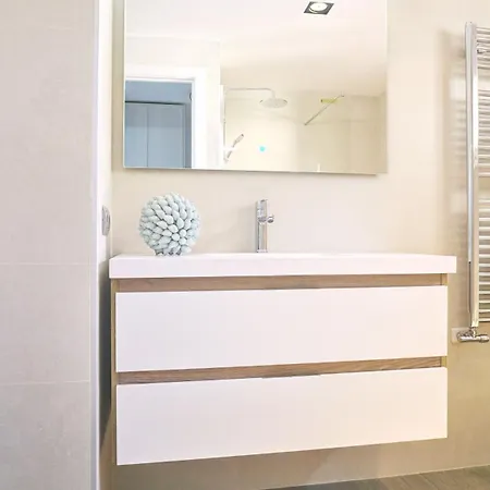 Apartamento Beachstyle Penthouse By Hello Homes Sitges