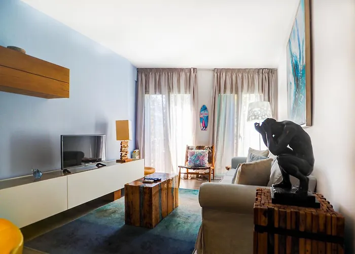 Beachstyle Penthouse By Hello Homes