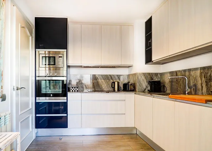 Апартаменты Beachstyle Penthouse By Hello Homes Сиджес